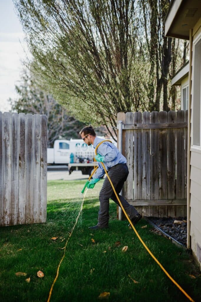 routine weed control and pest control experts colonial lawn