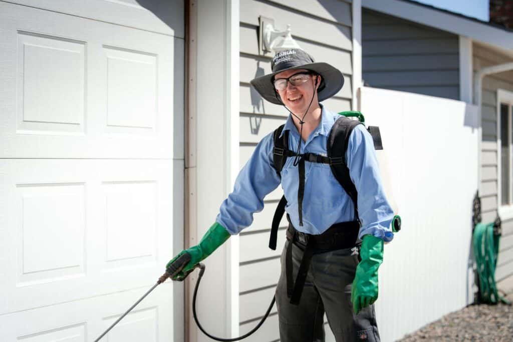Colonial Lawn and Garden your expert pest control services